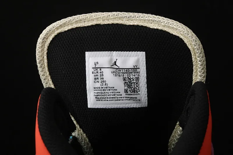 All categories Air Jordan Jordan series basketball shoes Air Jordan 1 Mid Air Jordan 1 Mid AJ1 Joe 1 Zhongbang color stitching CW1140-100
